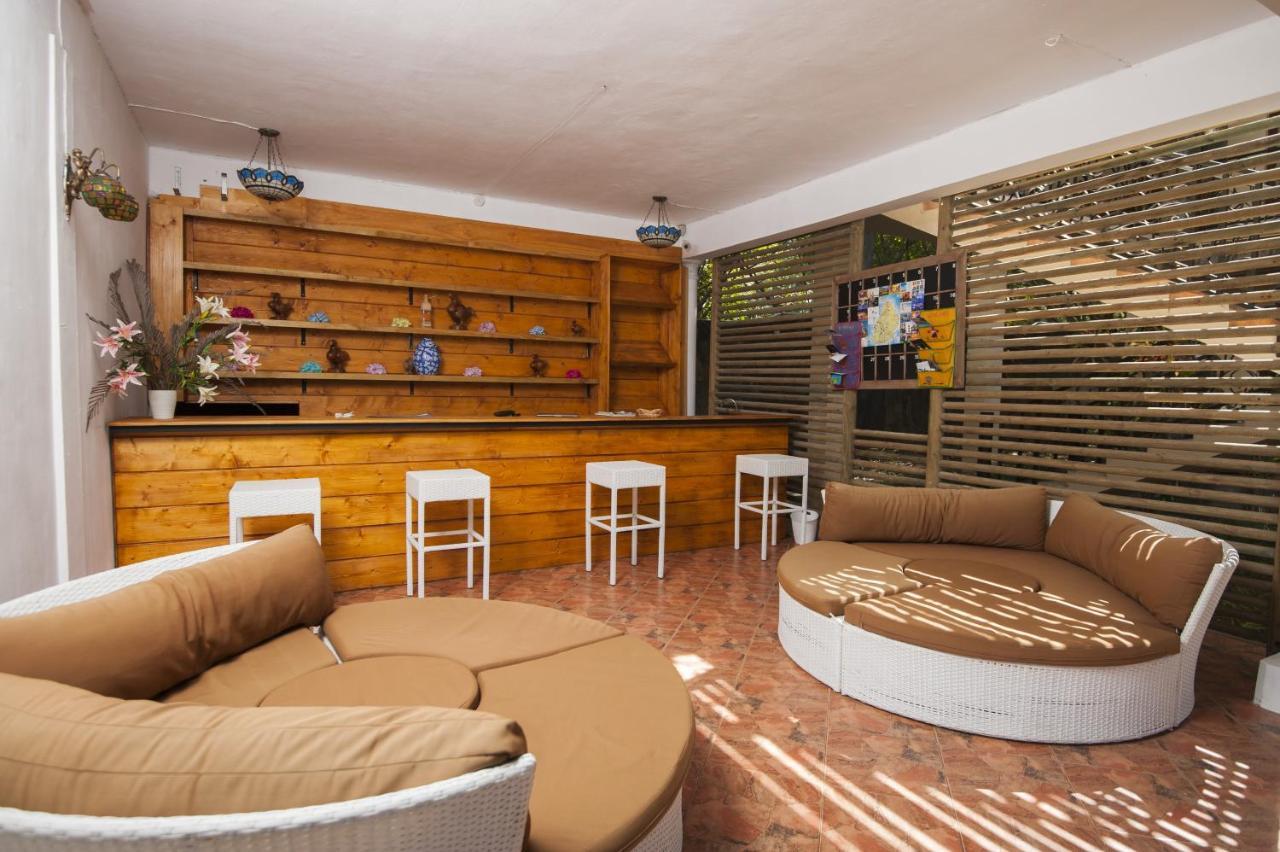 Talamba Blue Bed and Breakfast Blue Bay Εξωτερικό φωτογραφία